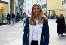 Минута отдыха Знаменитая биатлонистка заклеивает себе рот скотчем. У норвежки уже миллионы последователей! Спорт 