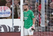 Минута отдыха Сумасшедший сейв звёздного нападающего! Надел перчатки и спас «Милан». Видео Спорт 