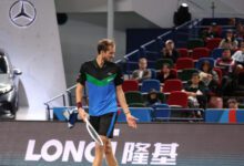 Минута отдыха Матерился и ломал ракетки. Медведев сорвался и отдал американцу победу Спорт 