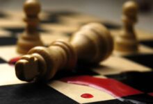 Минута отдыха «Если выиграю, буду убит». Известный гроссмейстер сбежал в Европу из-за страха смерти Спорт 