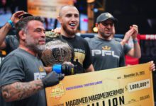 Минута отдыха Задушил громилу и забрал 90 миллионов. Российский боец красиво отомстил американцам Спорт 