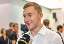 Минута отдыха Шахматист Карякин о вхождении в «Команду Путина»: «Владимир Владимирович лучше всех. Он единственный, кто может объединить всех людей» Спорт 