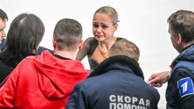 Минута отдыха Чудовищное падение фигуристки на чемпионате России. Лена рыдала и не могла остановиться Спорт  Минута отдыха Чудовищное падение фигуристки на чемпионате России. Лена рыдала и не могла остановиться Спорт