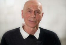 Минута отдыха «Тройка — это норма, а отличники в зоне риска». Психиатр Вениамин Житловский Дети 