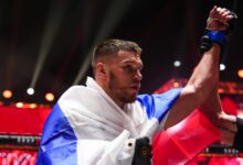 Минута отдыха Задушил соперника до потери сознания. Ученик Емельяненко победил под флагом России Спорт 