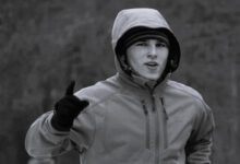 Минута отдыха В российского бойца ММА выпустили 8 пуль. Что стоит за жестокой расправой? Спорт 