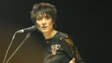 Минута отдыха Земфира может потерять большие деньги Знаменитости 