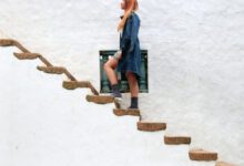 Минута отдыха Что более энергозатратно для организма - подъем по лестнице или спуск? Интересное 