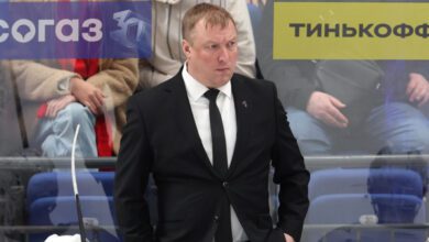 Минута отдыха За слова не ответили. Беззубый «Трактор» освистали даже собственные фанаты Спорт  Минута отдыха За слова не ответили. Беззубый «Трактор» освистали даже собственные фанаты Спорт