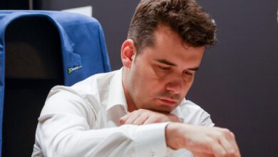 Минута отдыха Ян Непомнящий белыми фигурами обыграл Гуджрати в четвертом круге турнира претендентов Спорт 