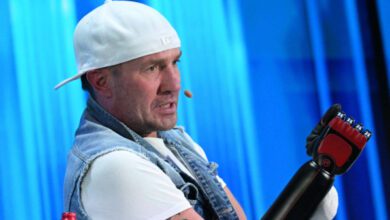 Минута отдыха Костомаров заявил, что без протезов чувствовал себя тараканом Спорт  Минута отдыха Костомаров заявил, что без протезов чувствовал себя тараканом Спорт