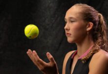 Минута отдыха Мирра Андреева проиграла украинке Калининой в четвертьфинале теннисного турнира в Руане Спорт 