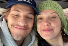 Минута отдыха Сын Джона Бон Джови и Милли Бобби Браун тайно поженились Знаменитости 