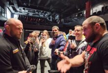 Минута отдыха «Ты определился, жмешь ты руки или не жмешь?!» Шлеменко и Штырков устроили перепалку во время медиадня Спорт 