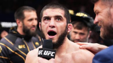 Минута отдыха У Махачева заподозрили опасную болезнь перед боем в UFC. Всё из-за одной детали на фото Спорт 