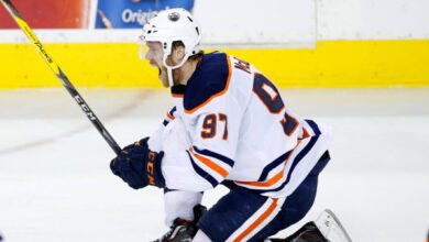 Минута отдыха Крутой канадец побил рекорд Гретцки раньше Овечкина. Пока Саша пьет пиво Спорт 