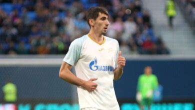 Минута отдыха Футболист «Зенита» Бакаев сравнил уровень чемпионатов России и ОАЭ Спорт  Минута отдыха Футболист «Зенита» Бакаев сравнил уровень чемпионатов России и ОАЭ Спорт