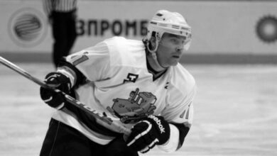 Минута отдыха Умер бывший капитан ХК «Трактор» Олег Смирнов Спорт 