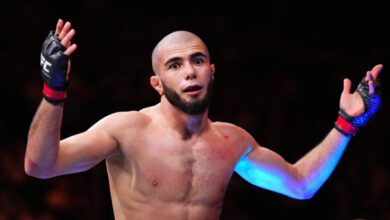 Минута отдыха Отрекшегося от России бойца вышвырнули из UFC сразу после победы. Достал даже Уайта! Спорт  Минута отдыха Отрекшегося от России бойца вышвырнули из UFC сразу после победы. Достал даже Уайта! Спорт