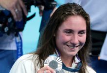 Минута отдыха «Спасибо России!» Наша пловчиха заставила Францию рыдать от восторга Спорт 