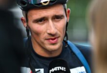 Минута отдыха «Думаю, тренироваться отдельно от сборной — это правильный вариант для Халили» — Серохвостов Спорт 