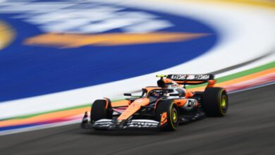 Минута отдыха Норрис выиграл квалификацию Гран‑при Сингапура, Ферстаппен показал второе время Спорт 