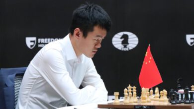 Минута отдыха Динь Лижэнь обыграл Гукеша Доммараджу и сравнял счет в матче за мировую шахматную корону Спорт  Минута отдыха Динь Лижэнь обыграл Гукеша Доммараджу и сравнял счет в матче за мировую шахматную корону Спорт