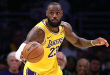 Минута отдыха «Лейкерс» в гостях обыграли «Юту», у Джеймса дабл‑дабл и ни одного реализованного трехочкового броска из девяти Спорт 