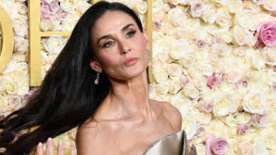 Минута отдыха «Не должна оправдываться»: скандал с Деми Мур, оскорбившей Кайли Дженнер, набирает обороты Знаменитости  Минута отдыха «Не должна оправдываться»: скандал с Деми Мур, оскорбившей Кайли Дженнер, набирает обороты Знаменитости