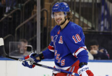 Минута отдыха Гениальный Панарин в одиночку разорвал соперника! Но даже россиянин не спас тонущий клуб Спорт 