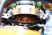 Минута отдыха Ландо Норрис показал лучшее время по итогам первого дня предсезонных тестов «Формулы‑1» Спорт 