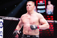 Минута отдыха Павлович разбил в кровь лицо соперника. Публика взревела от восторга Спорт 