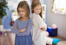 Минута отдыха «Ты мне больше не подруга», — услышала дочь на детской площадке. Как утешить ребенка? Дети 