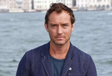 Минута отдыха В сеть слили фото Джуда Лоу в гриме Владимира Путина Знаменитости 