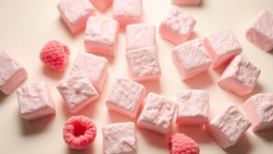 Минута отдыха Как приготовить нежнейший зефир из малинового варенья в домашних условиях? Интересное 