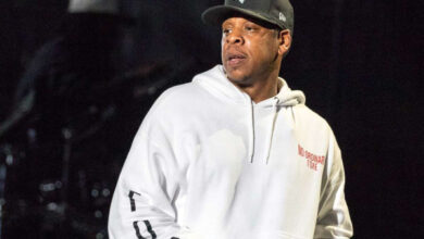 Минута отдыха Jay-Z подал в суд на женщину, обвинившую его в надругательстве Знаменитости  Минута отдыха Jay-Z подал в суд на женщину, обвинившую его в надругательстве Знаменитости
