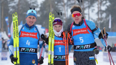 Минута отдыха Серохвостов выиграл гонку преследования в финале Кубка России по биатлону Спорт 