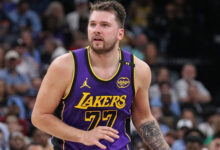 Минута отдыха «Лейкерс» обыграли «Мемфис» в НБА, Дончич набрал 29 очков, Джеймс — 25 Спорт 