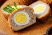 Минута отдыха Куриный рулет «Павлиний глаз» – изысканное украшение праздничного стола Интересное 