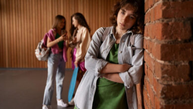 Минута отдыха У дочери нет друзей в школе. Что могут сделать родители? Дети  Минута отдыха У дочери нет друзей в школе. Что могут сделать родители? Дети