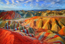 Минута отдыха Радужные горы Перу: как природа создала такие цвета? Интересное 