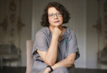 Минута отдыха Делать ли мне уроки с ребенком? Отвечает психолог Людмила Петрановская Дети 