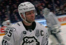 Минута отдыха «Сибирь» ищет людей основополагающих, к такой категории хоккеистов и относится Ткачев. Он сможет усилить команду» — Коньков Спорт 