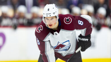 Минута отдыха Защитник «Колорадо» Макар во второй раз в карьере выиграл «Норрис Трофи» Спорт 