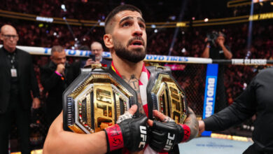 Минута отдыха Топурия наглухо нокаутировал соперника в UFC и забрал оставленный Махачевым пояс Спорт  Минута отдыха Топурия наглухо нокаутировал соперника в UFC и забрал оставленный Махачевым пояс Спорт