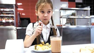 Минута отдыха Депутаты предложили накормить школьников за счёт государства Соцпакет  Минута отдыха Депутаты предложили накормить школьников за счёт государства Соцпакет