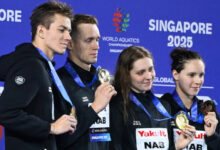 Минута отдыха Страна гордится и рыдает! Великое золото наших пловцов на чемпионате мира. Видео Спорт 