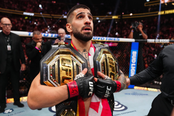 Минута отдыха Махачева сбросили с вершины. В UFC наплевали на заслуги россиянина Спорт  
