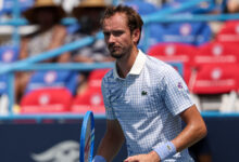 Минута отдыха Медведев проигрывает всем подряд. Карьера звезды тенниса в крутом пике Спорт 