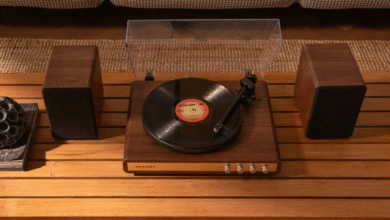 Минута отдыха Crosley выпустила виниловый ретро-проигрыватель C65 с Bluetooth и колонками в комплекте Полезности  Минута отдыха Crosley выпустила виниловый ретро-проигрыватель C65 с Bluetooth и колонками в комплекте Полезности